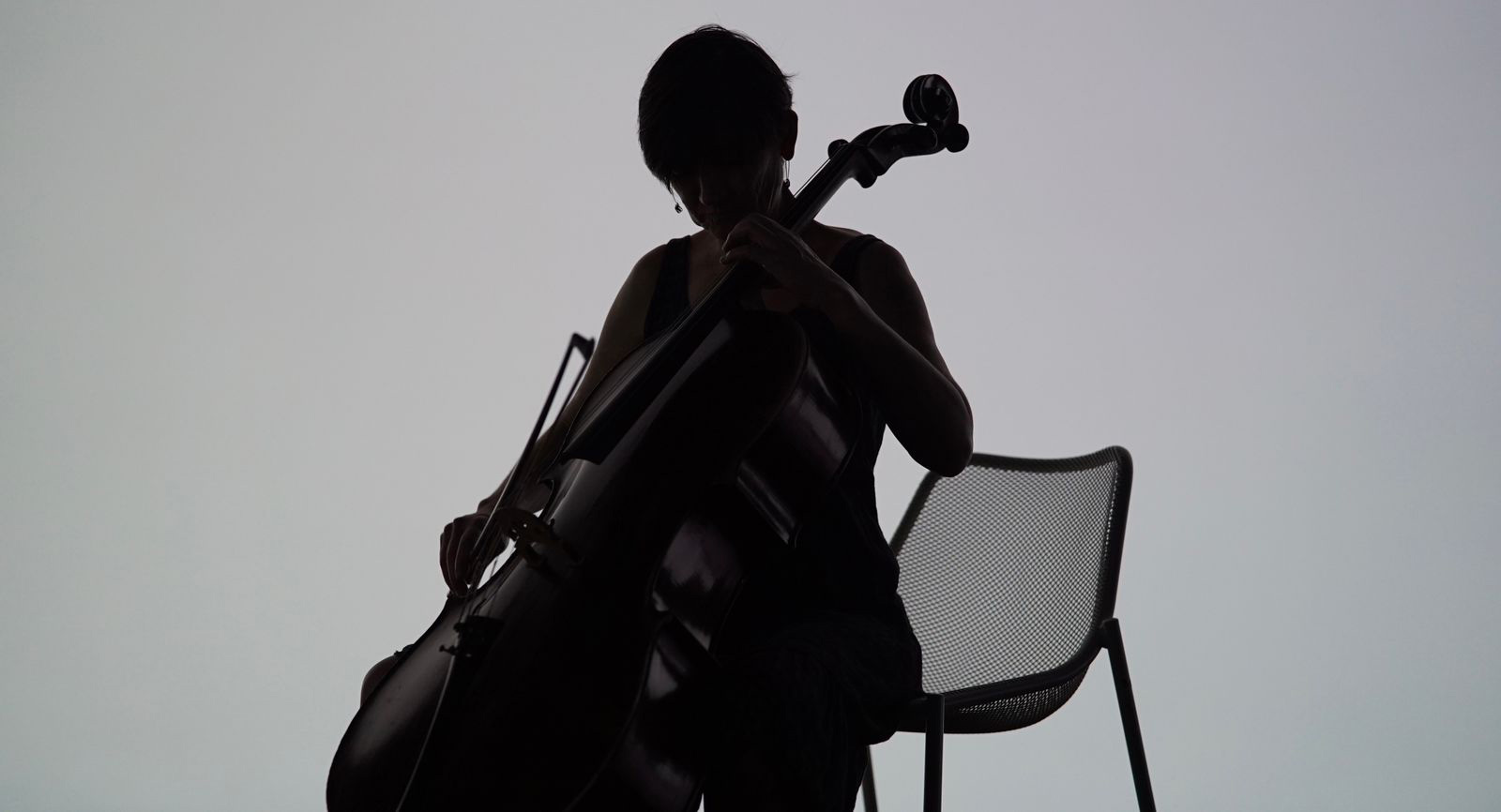 Programa Público de Arte Abierto. En esas aguas, en todas las aguas Natalia Pérez Turner - Cello Things We Do for Love, Erick Meyenberg